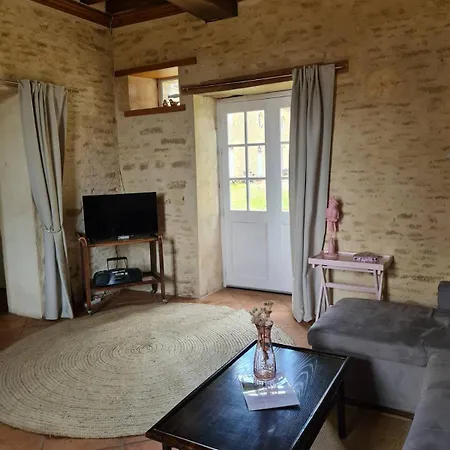 Chateau De Canon - Le Logis D'antoinette * Ouezy